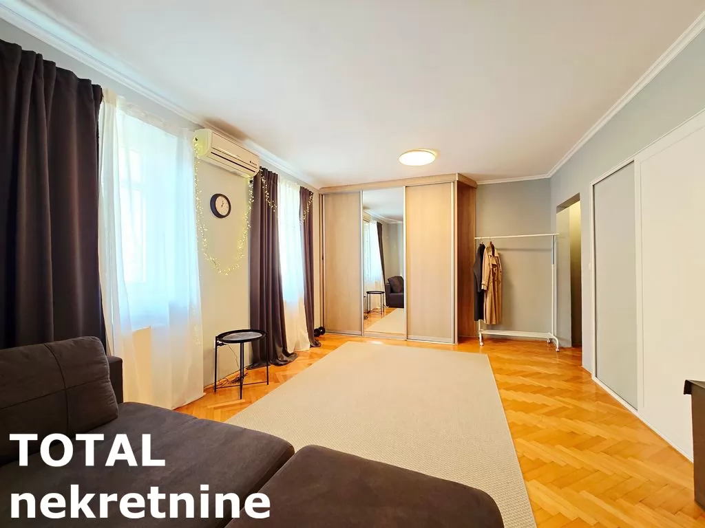 Stan,NOVI SAD,CENTAR,kv: 43.00, € 134200, ID: 1101801 2