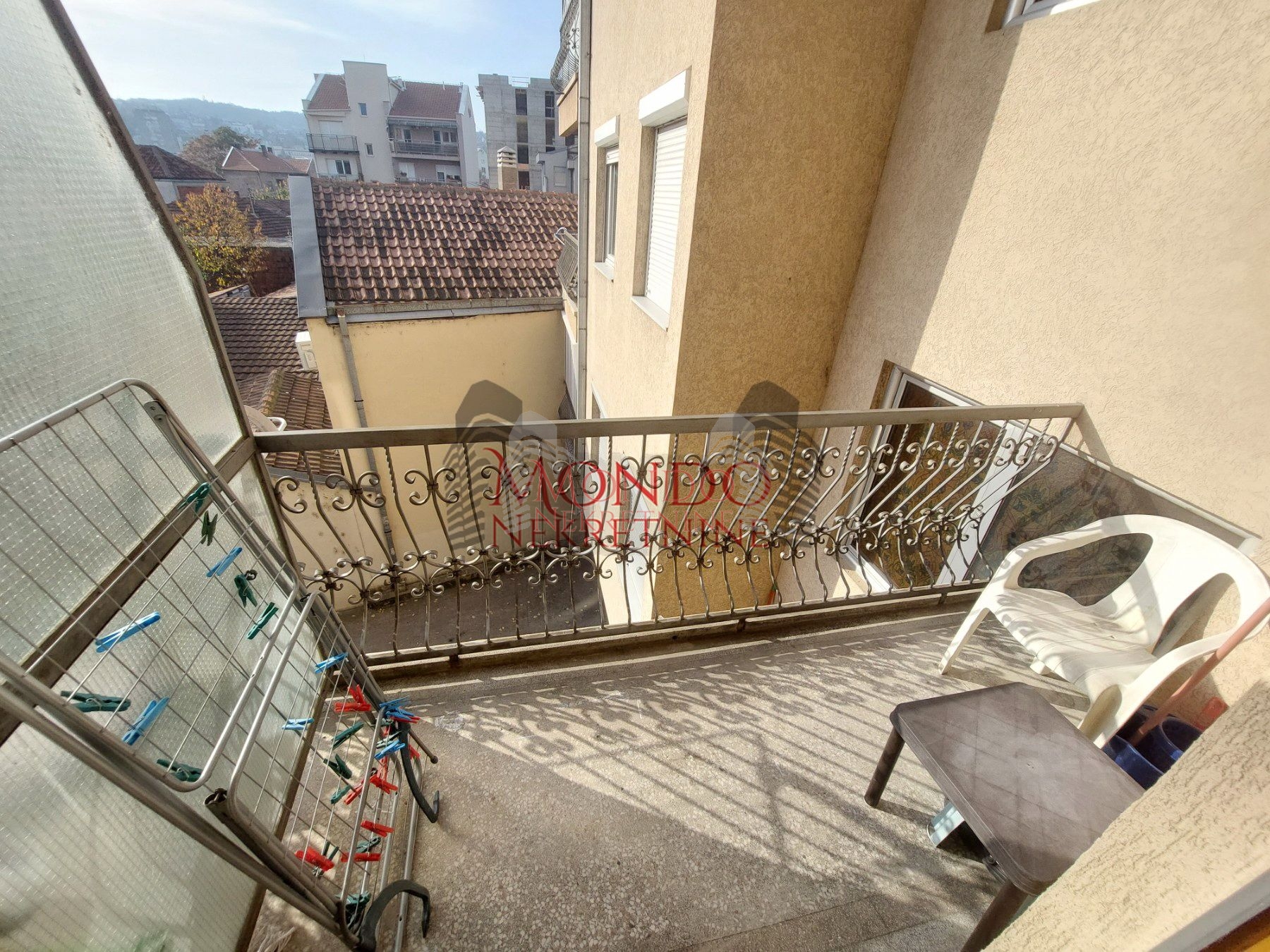 Garsonjera u blizini Pravnog fakulteta, novogradnja 9