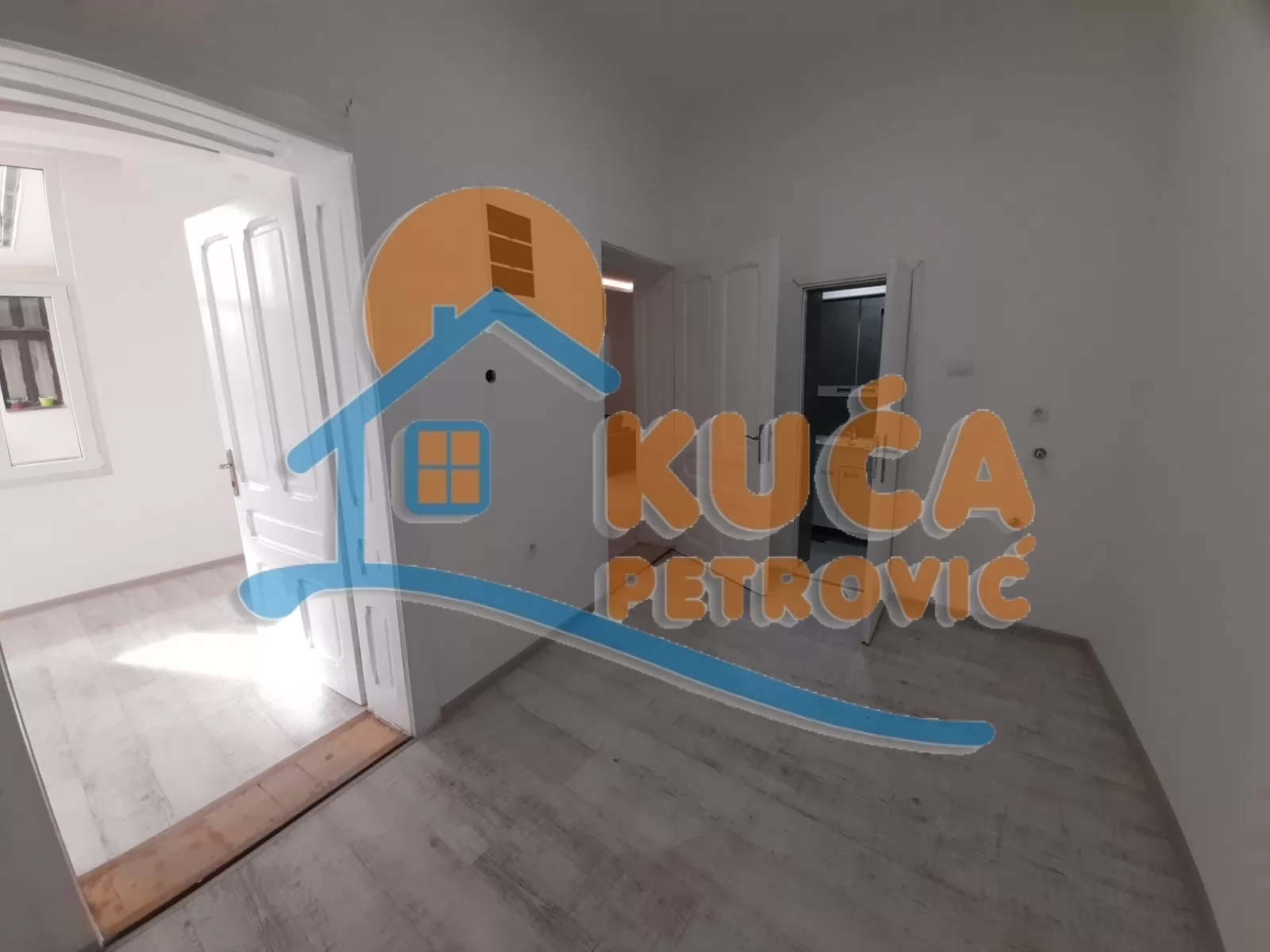 Trosoban stan, 85 m2, Centar, Generala Milojka Lešjanina ID: i-08099 13