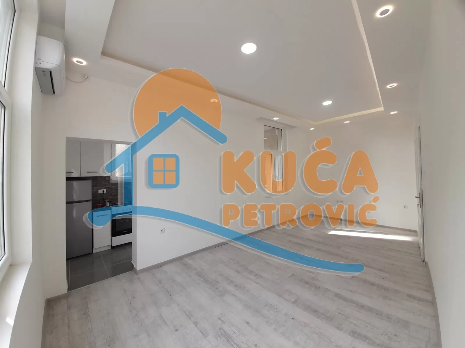 Trosoban stan, 85 m2, Centar, Generala Milojka Lešjanina ID: i-08099 17