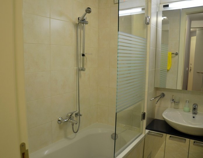 Izdavanje Dvosoban lux stan u Belvilu 4