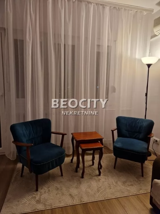 Dvosoban stan, 40 m2, Blok 11c (Stari Merkator) ID: 70483 4