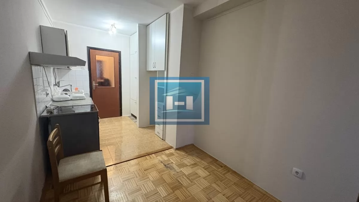 Izdaje se stan okružen zelenilom – idealan za miran i kvalitetan život 2