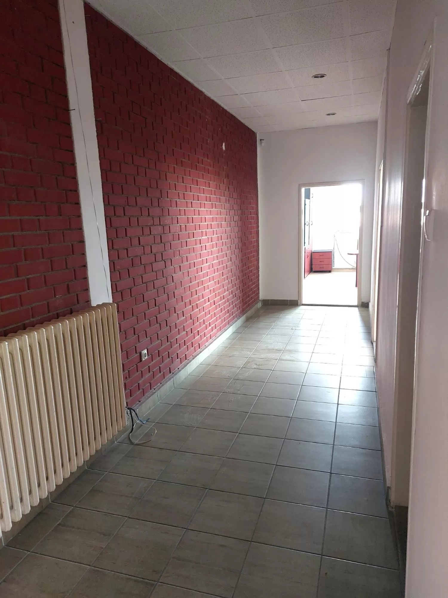 Poslovni prostor,NOVI SAD,SLANA BARA,kv: 1000, € 4, ID: 9101896 6