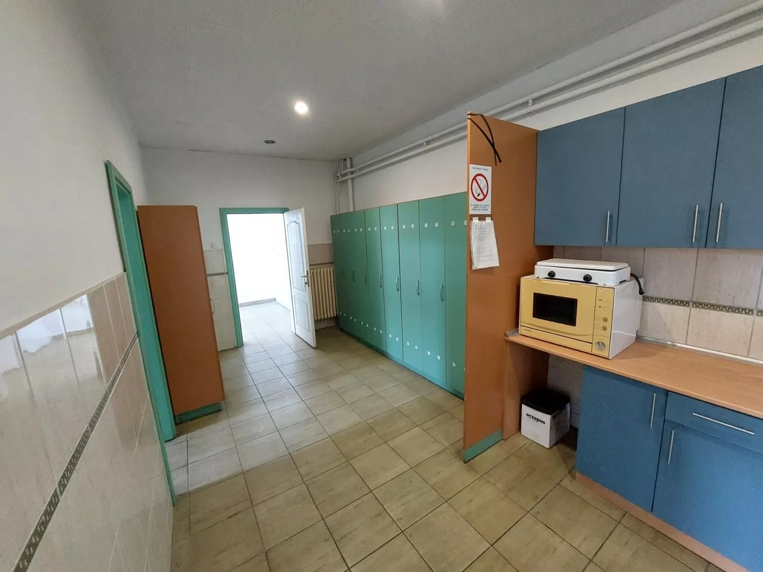 Poslovni prostor,NOVI SAD,SLANA BARA,kv: 1000, € 4, ID: 9101896 7