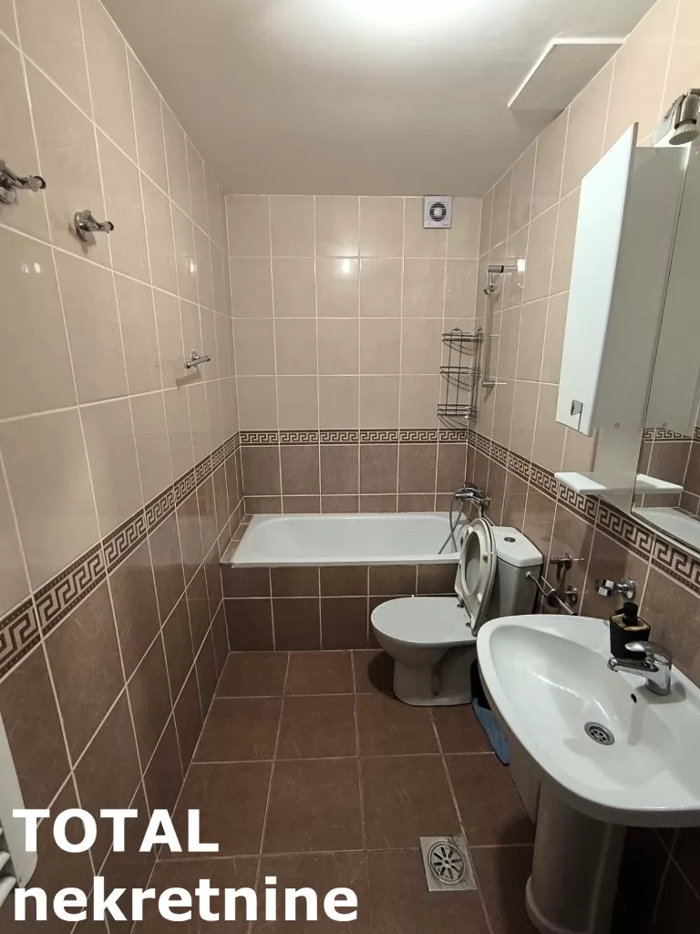 Stan,NOVI SAD,CENTAR,kv: 50.00, € 150000, ID: 1101832 12