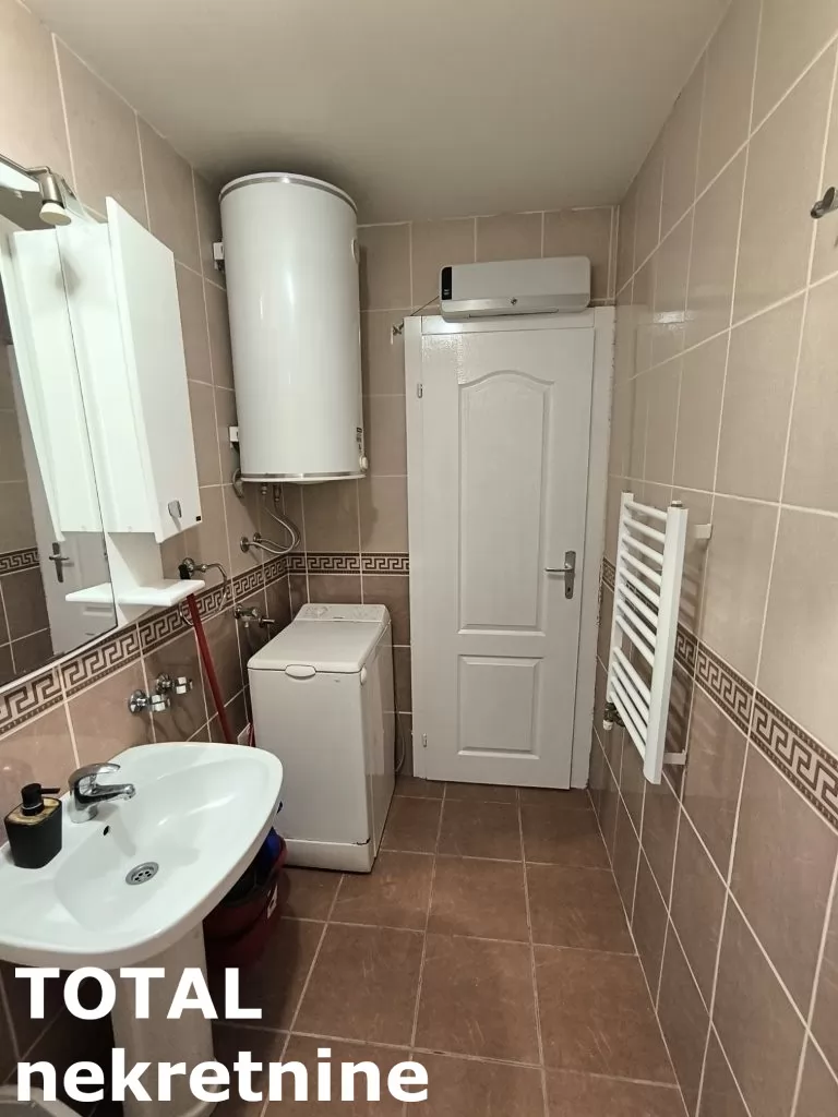 Stan,NOVI SAD,CENTAR,kv: 50.00, € 150000, ID: 1101832 13