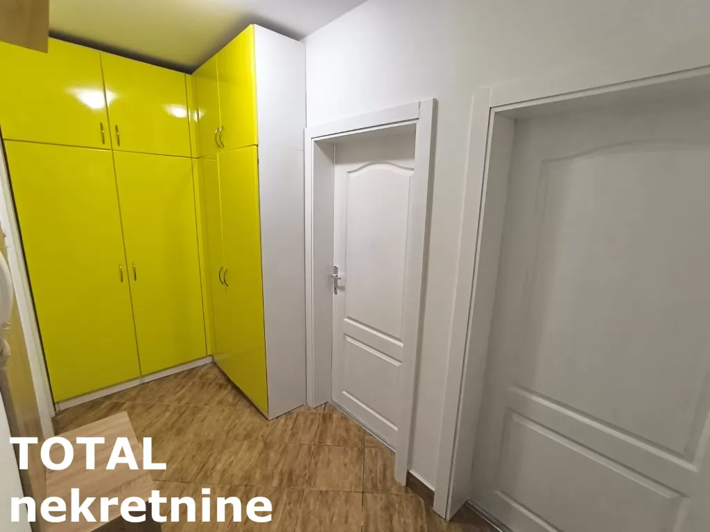 Stan,NOVI SAD,CENTAR,kv: 50.00, € 150000, ID: 1101832 9