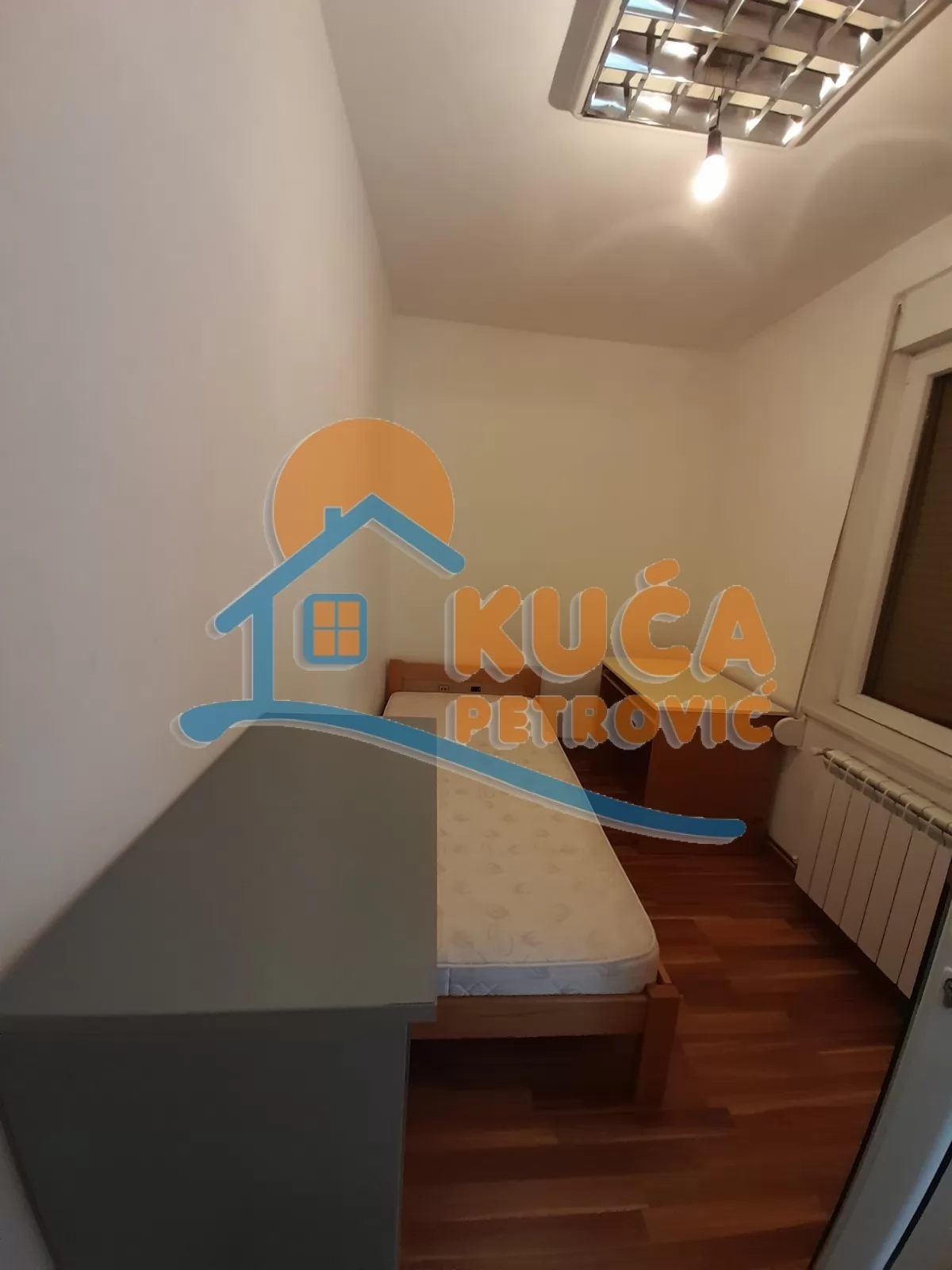 Trosoban stan, 45 m2, Donja Vrežina, Bulevar Medijana ID: i-09100 9