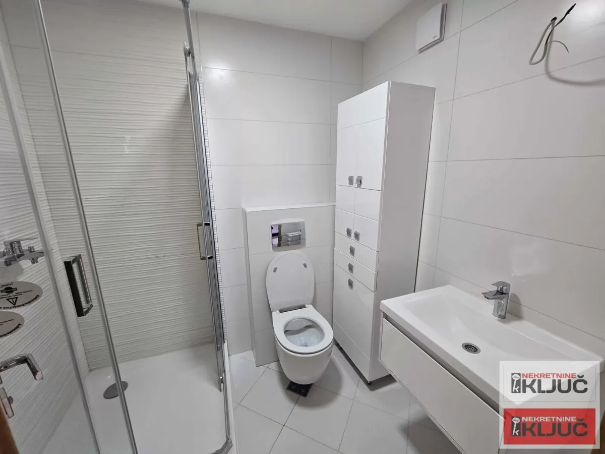 CENTAR, 42m2, Jednoiposoban, Namešten, Novogradnja 10