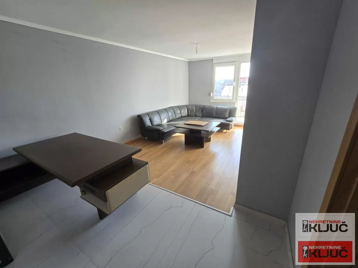 CENTAR, 42m2, Jednoiposoban, Namešten, Novogradnja 2