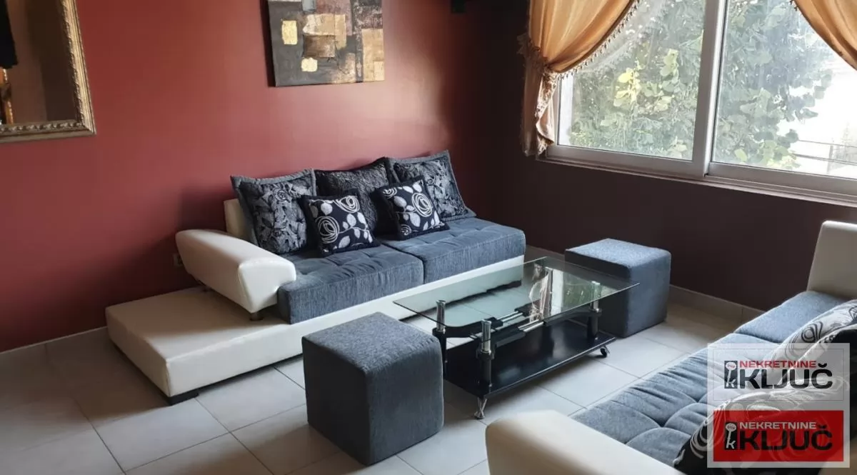 KAĆ IZDAJE SE KUĆA ZA STAMBENO-POSLOVNE DELATNOSTI 12