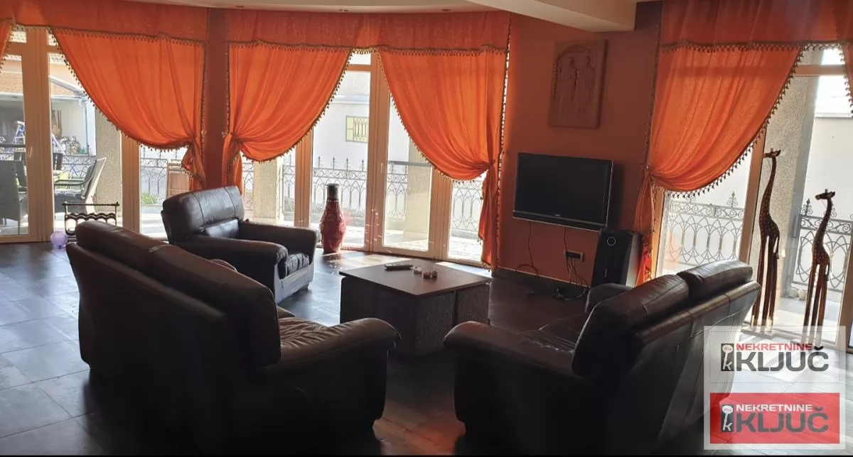 KAĆ IZDAJE SE KUĆA ZA STAMBENO-POSLOVNE DELATNOSTI 26