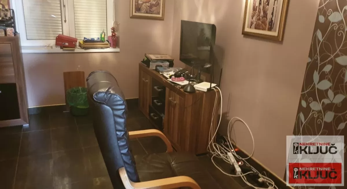 KAĆ IZDAJE SE KUĆA ZA STAMBENO-POSLOVNE DELATNOSTI 35