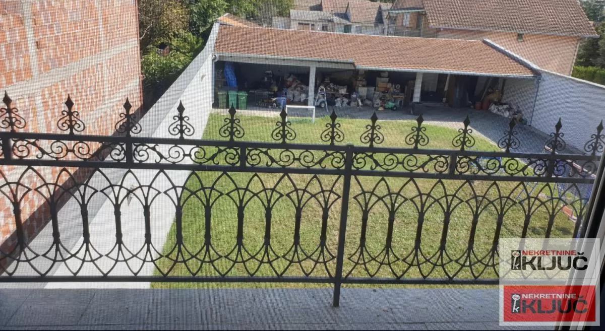 KAĆ IZDAJE SE KUĆA ZA STAMBENO-POSLOVNE DELATNOSTI 43