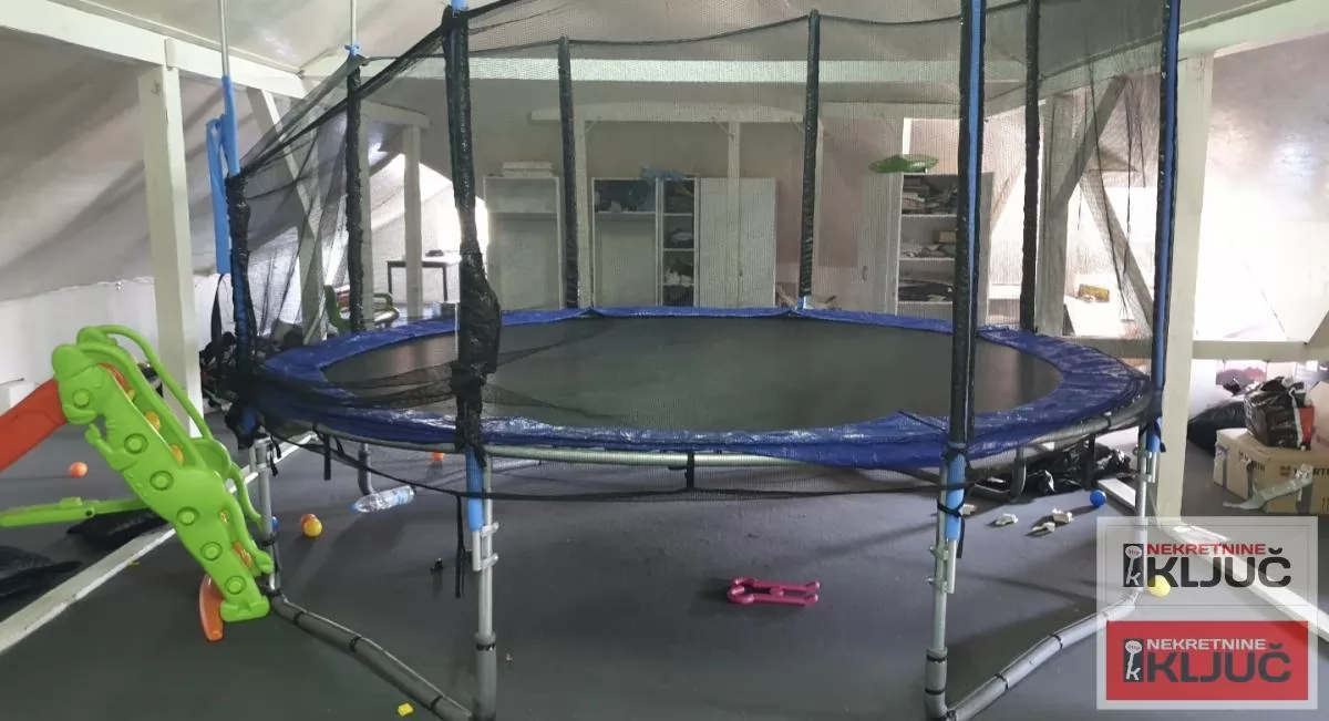 KAĆ IZDAJE SE KUĆA ZA STAMBENO-POSLOVNE DELATNOSTI 48