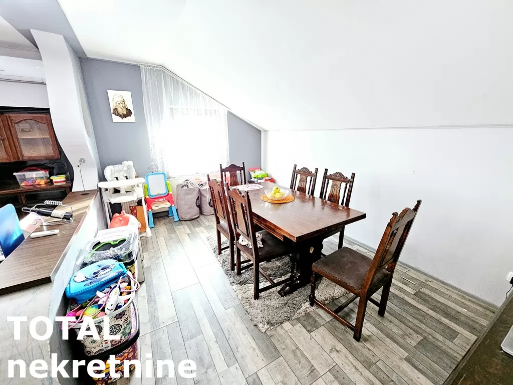 Kuca,NOVI SAD,VETERNIK,kv: 463.00, € 450000, ID: 3091502 12