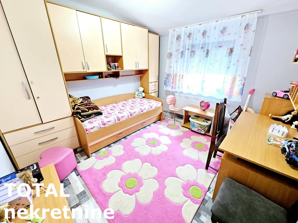 Kuca,NOVI SAD,VETERNIK,kv: 463.00, € 450000, ID: 3091502 15