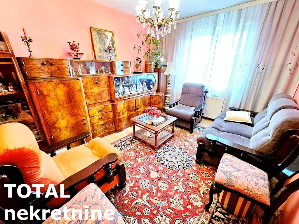 Kuca,NOVI SAD,VETERNIK,kv: 463.00, € 450000, ID: 3091502 30