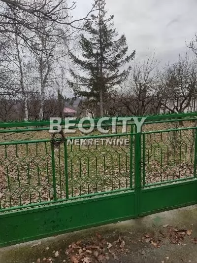 Plac, Obrenovac, Posavskih partizana ID: 125971 3