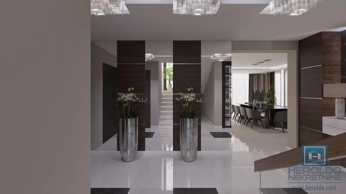 Prodaja - porodična spratna kuća na Budžinom brdu 8