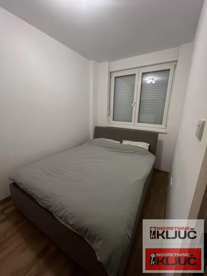 SOCIJALNO IZDAJE SE JEDNOIPOSOBAN NAMEŠTEN STAN 3