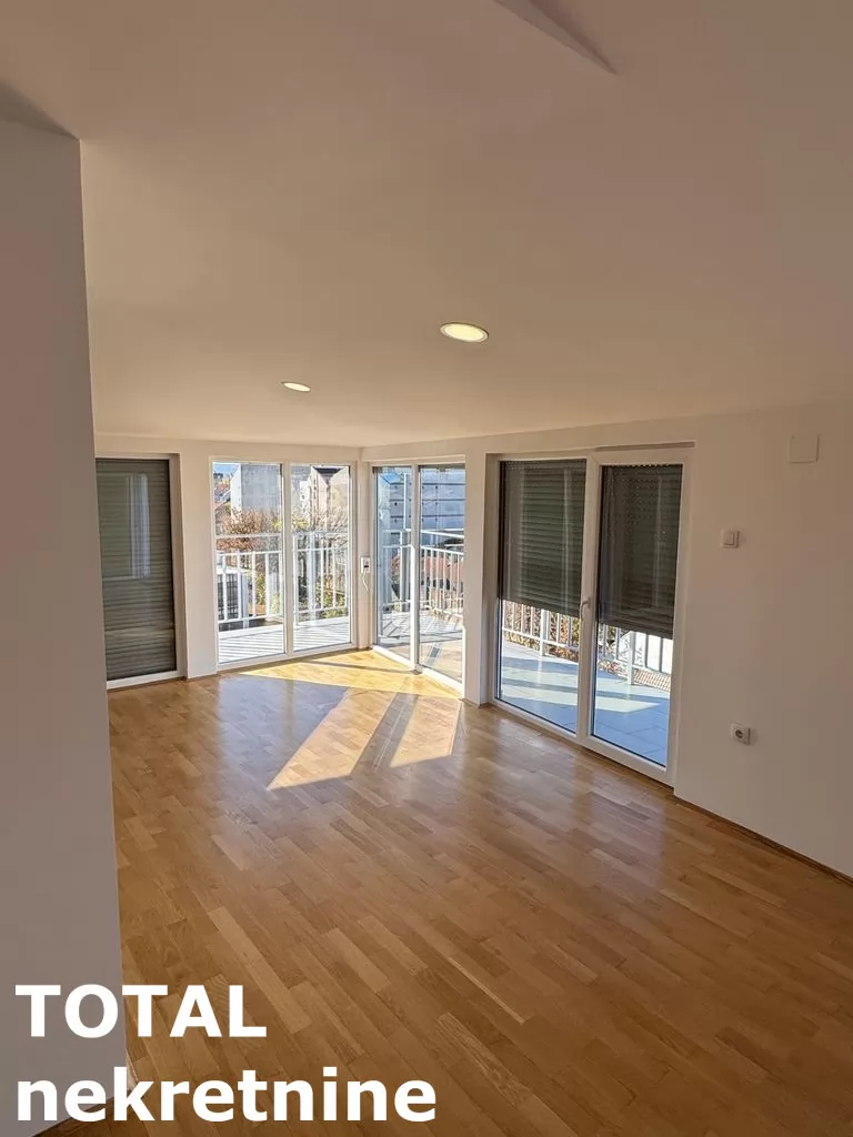 Stan,NOVI SAD,CENTAR,kv: 59.00, € 147500, ID: 1101842 11