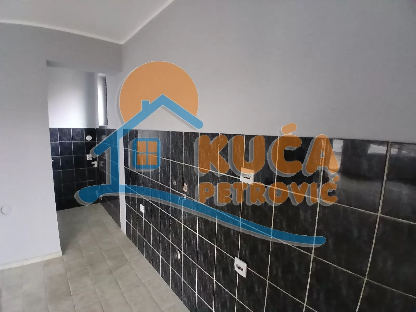 Trosoban stan, 106 m2, Duvanište, Đerdapska ID: p-015314 6