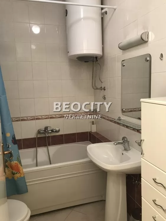 Trosoban stan, 80 m2, Blok 22, Antifašističke borbe ID: 42525 13