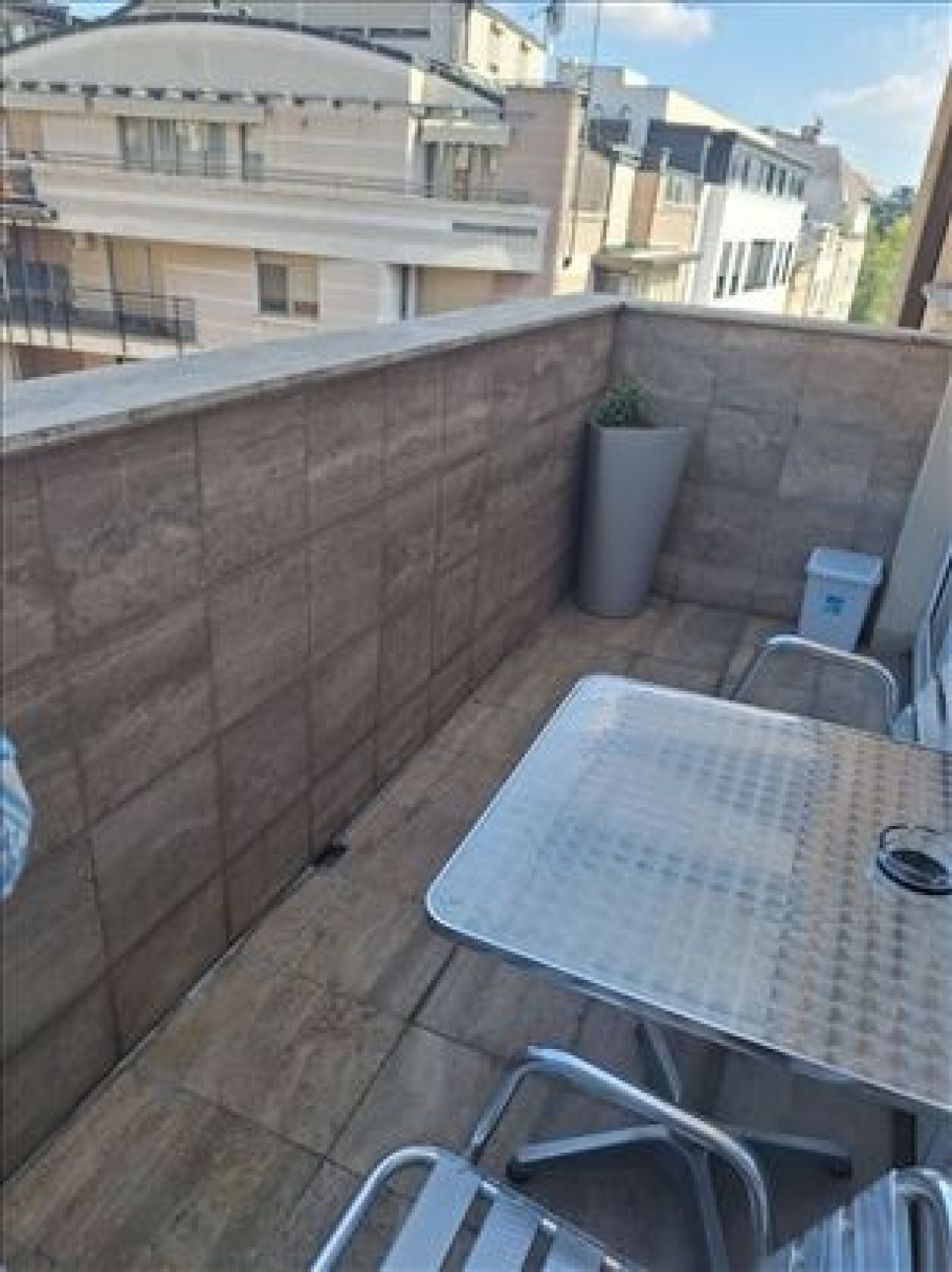 Trosoban lux stan  garaza  novogradnja 10