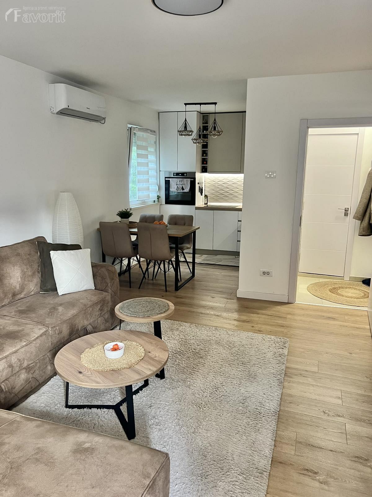 CERAK, MOJKOVACKA, 32m2 5