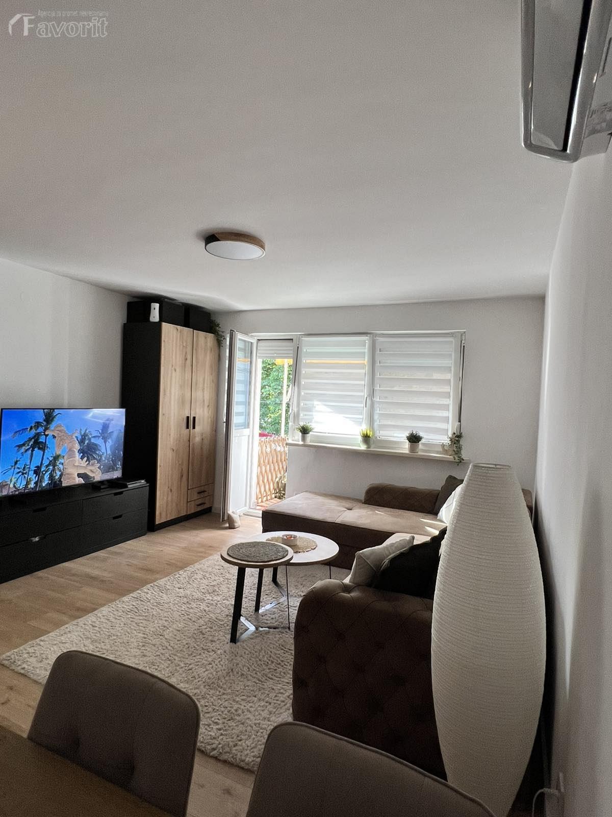 CERAK, MOJKOVACKA, 32m2 3