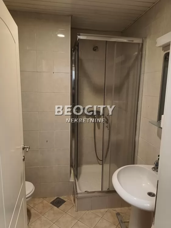 Dvosoban stan, 69 m2, Blok 12 (Yubc) ID: 125943 11