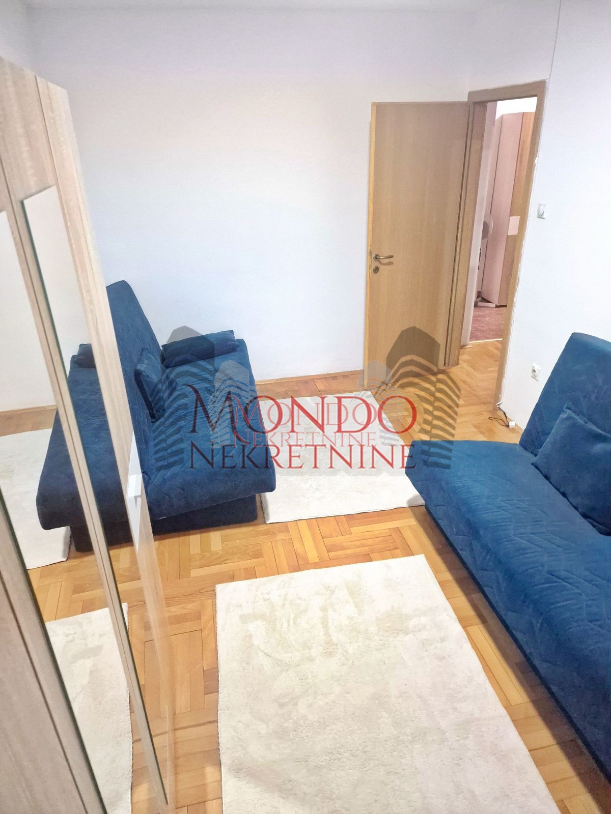 Jednoiposoban stan kod Filozofskog fakulteta 5