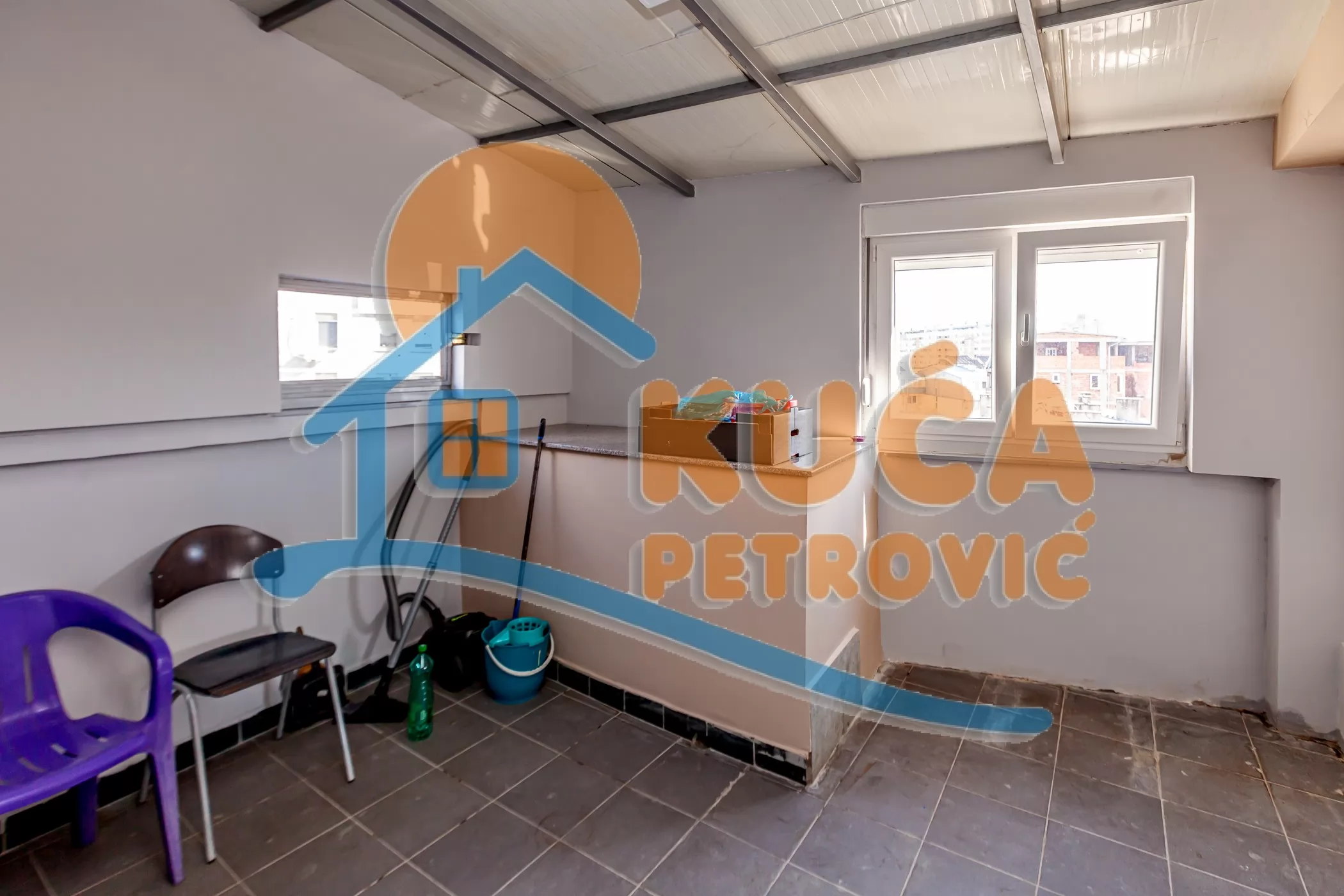 Trosoban stan, 66 m2, Medijana, Kozaračka ID: p-015317 12
