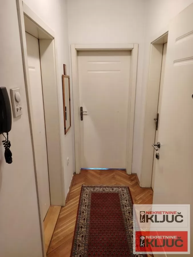 CARA DUŠANA, 36m2, Jednoiposoban, Polunamešten 4