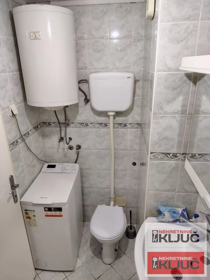 CARA DUŠANA, 36m2, Jednoiposoban, Polunamešten 7