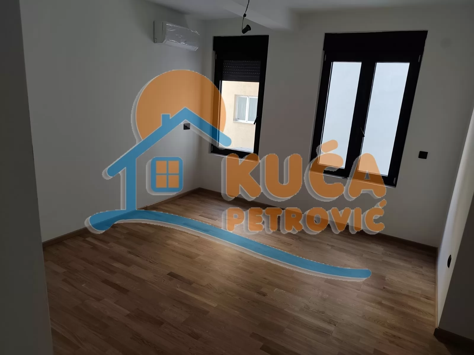 Jednosoban stan, 33 m2, Centar, Cara Dušana ID: i-015322 1