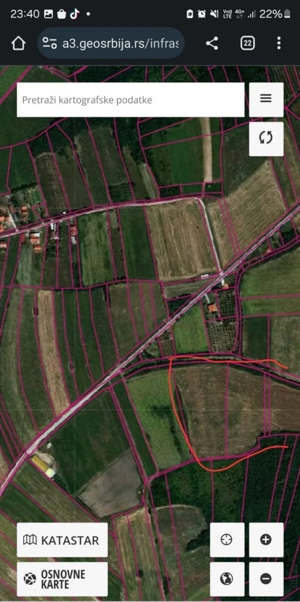 Prodajem zemljiste Staro Selo Velika Plana 2