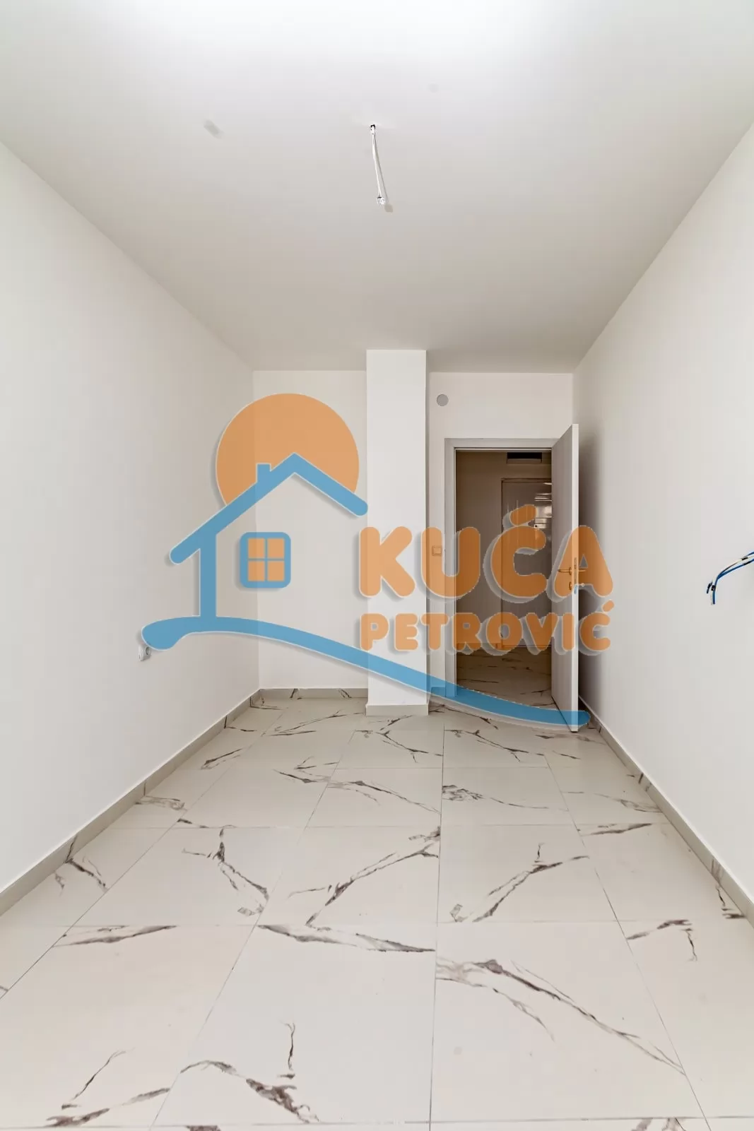 Dvosoban stan, 73 m2, Pantelej, Vase Pelagića ID: p-015326 1