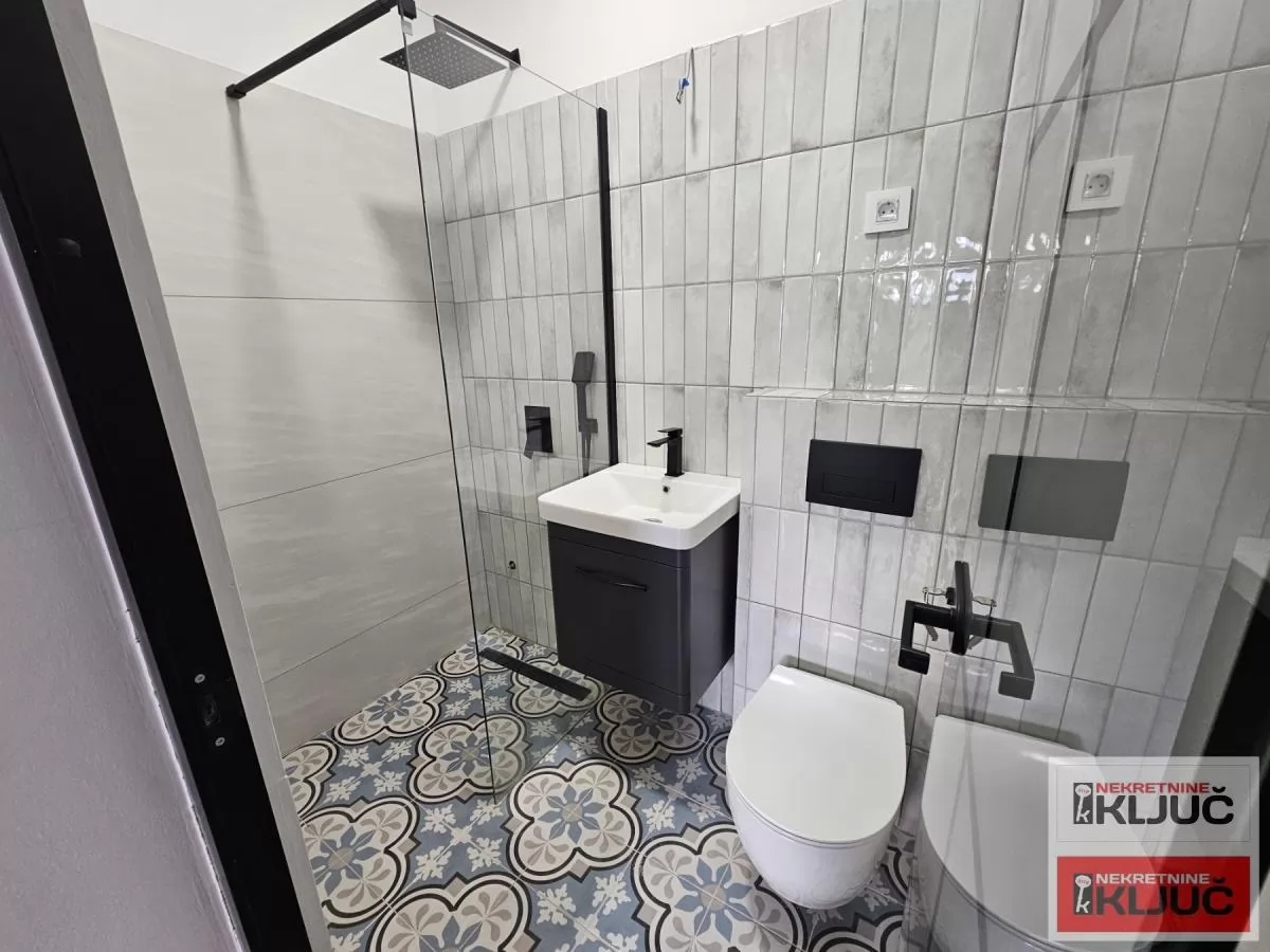 KOD IZVRŠNOG VEĆA, 85m2, Trosoban, Renoviran 3