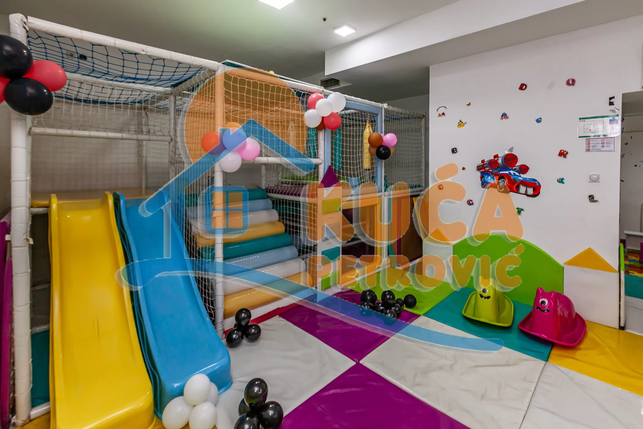 Lokal, 140 m2, Centar, Vojvode Vuka ID: p-015261 3