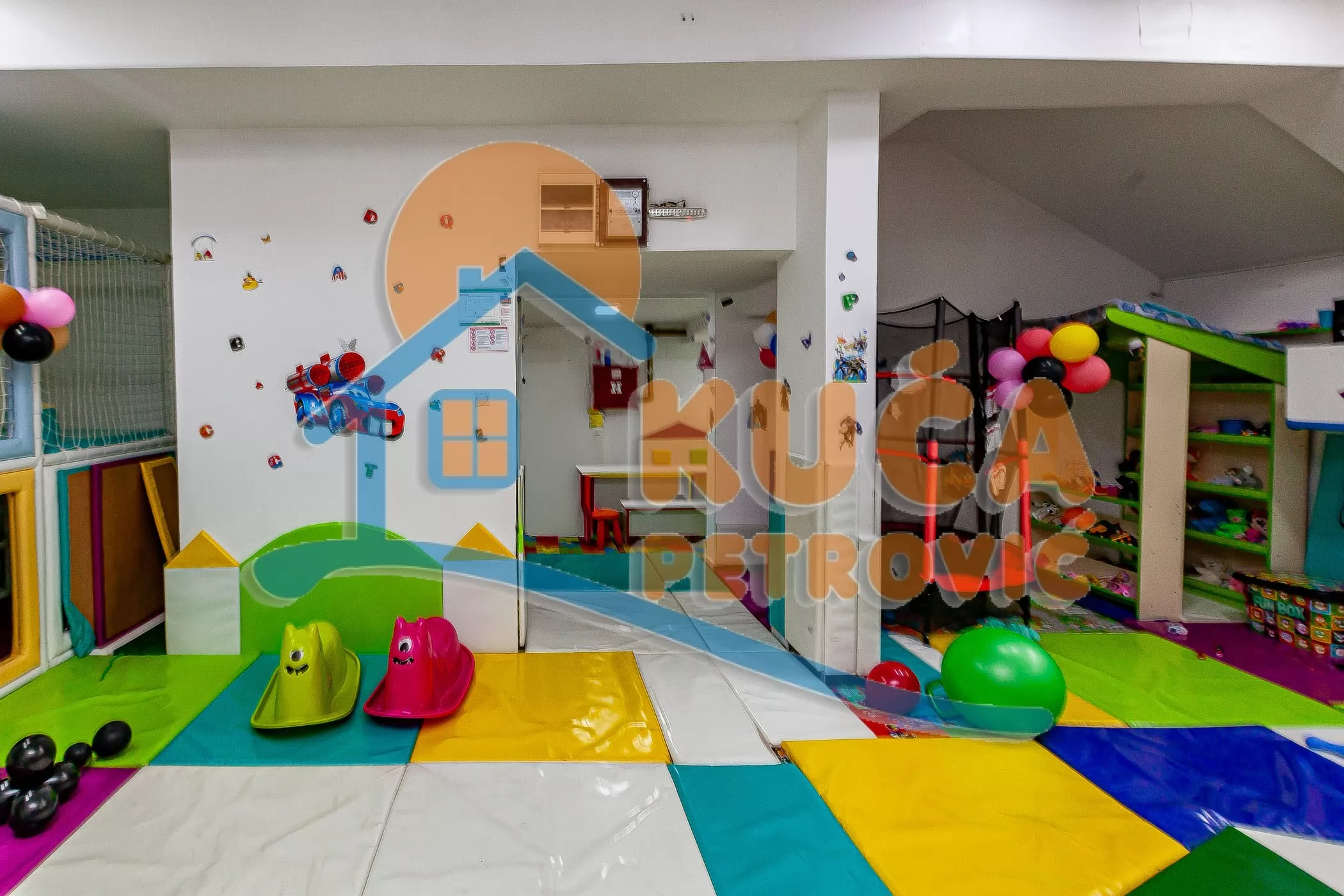 Lokal, 140 m2, Centar, Vojvode Vuka ID: p-015261 5