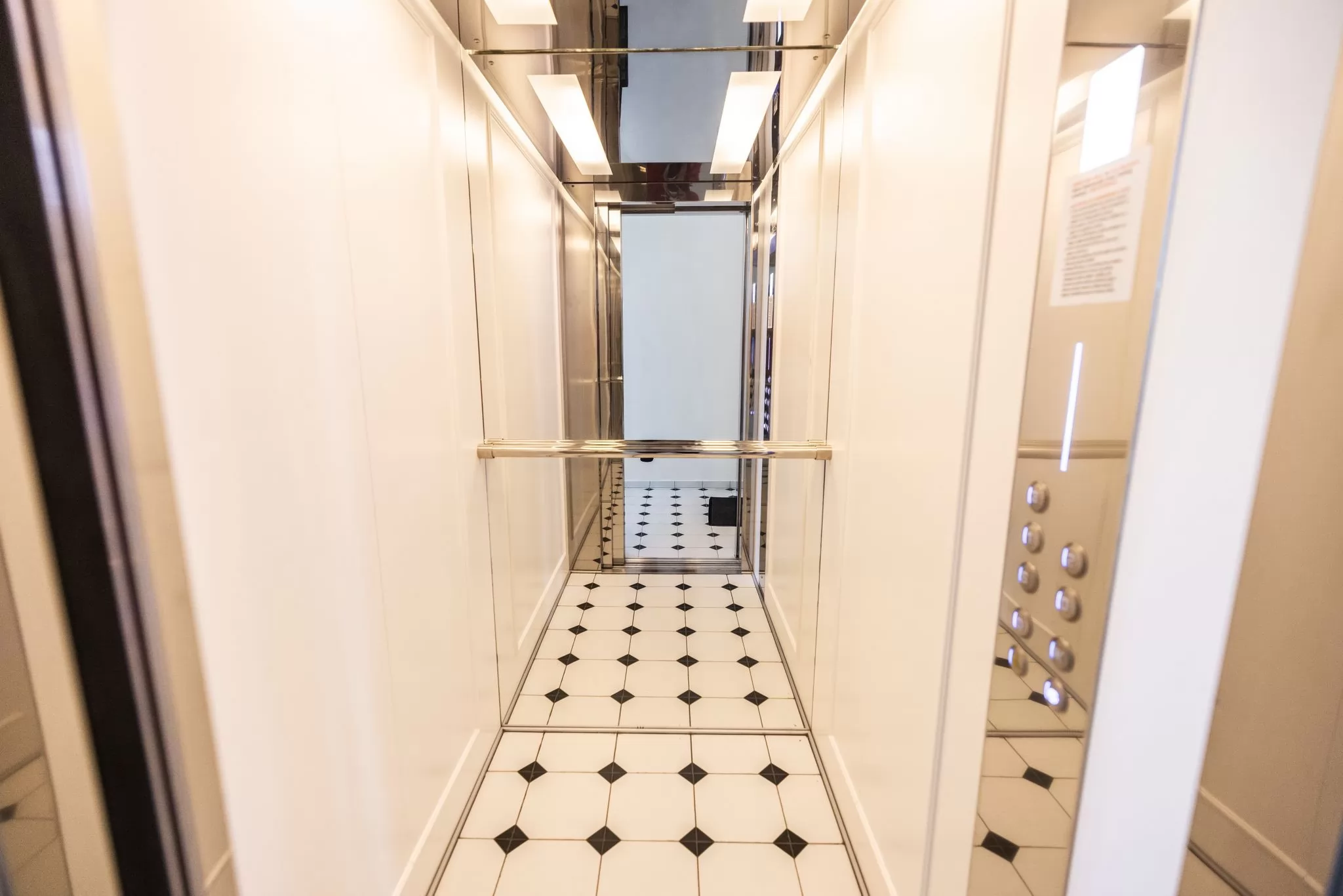 Stan,SREMSKA KAMENICA,TATARSKO BRDO,kv: 131, € 2000, ID: 9101899 11