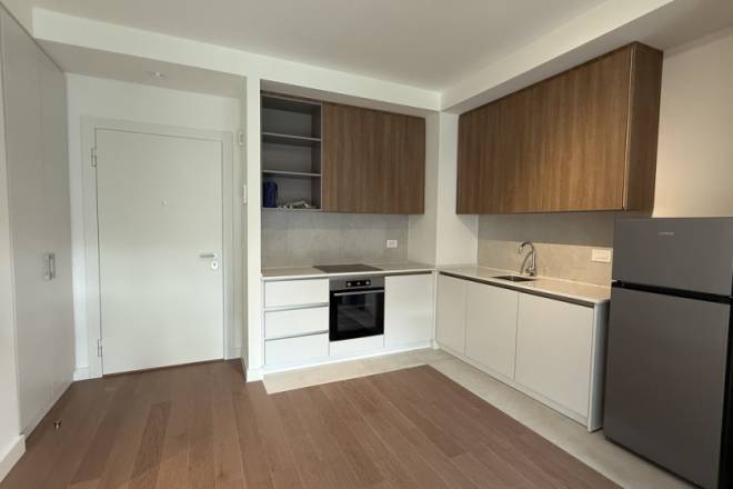 Izdajemo 2 0 stan  BW Quartet 3  55m2 polunamešten 2