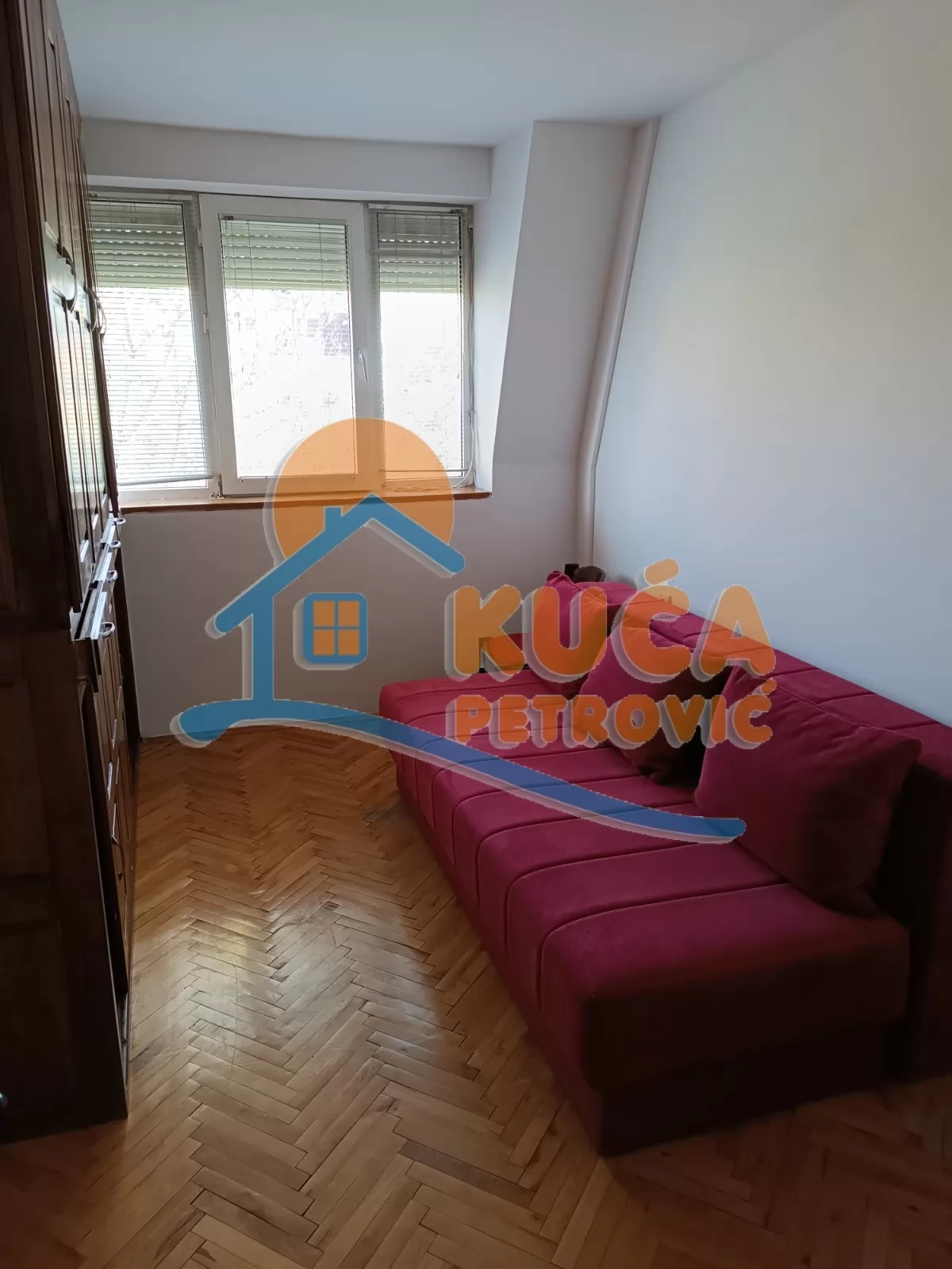 Jednosoban stan, 42 m2, Medicinski fakultet, Rentgenova ID: i-015336 4