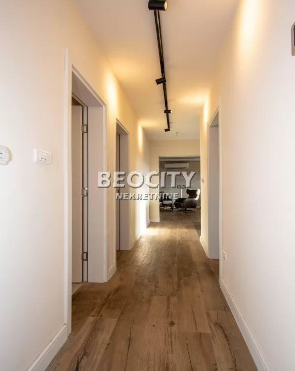 Kuća, 294 m2, Miljakovac, Suncani breg ID: 126145 11