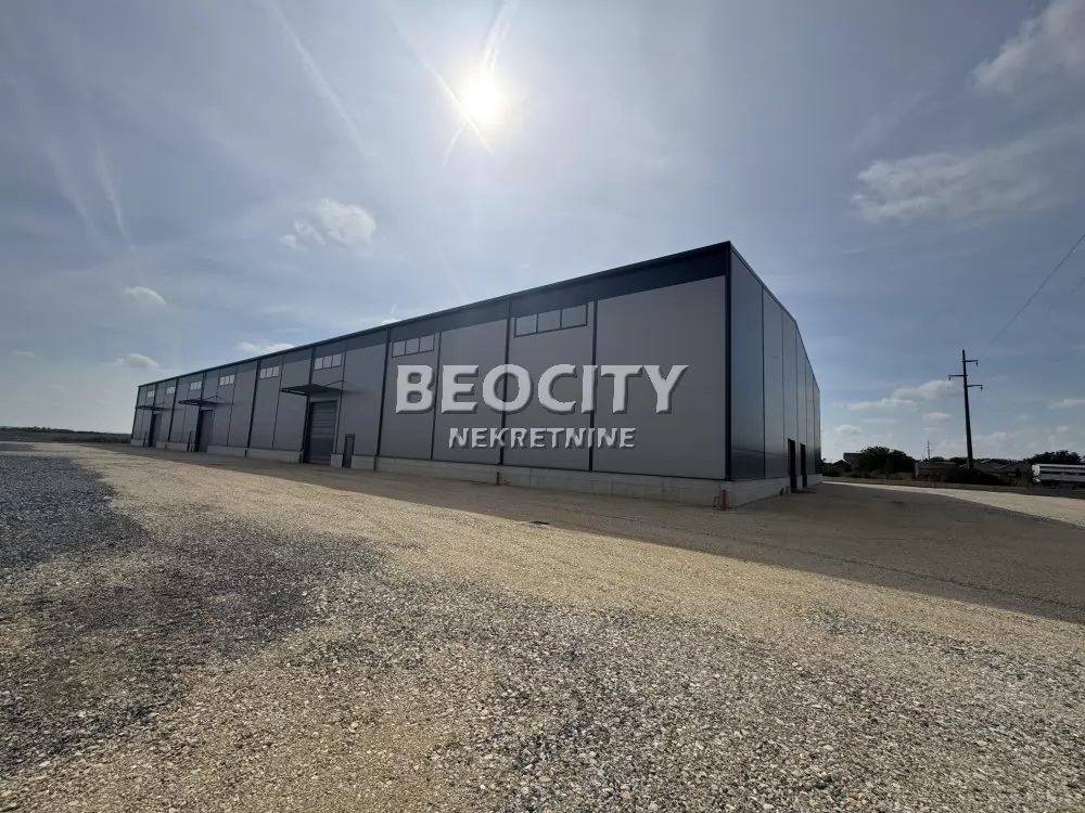 Lokal, 3000 m2, Ugrinovci ID: 125494 1