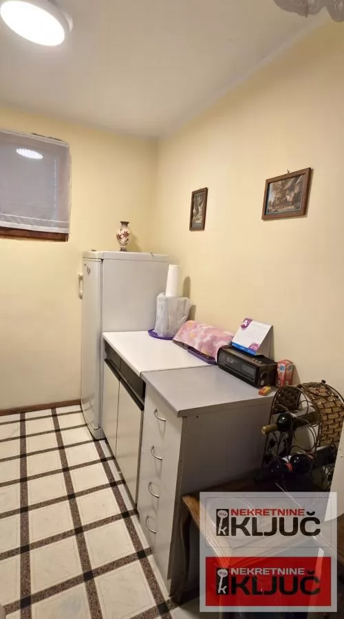 RAKOVAC, Vikendica 63m2 na placu 1400m2 12