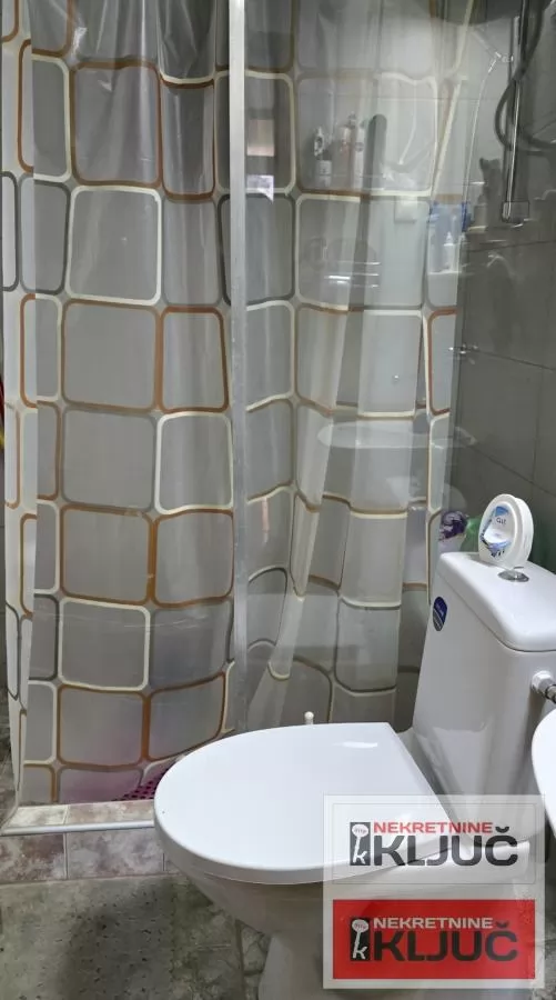 RAKOVAC, Vikendica 63m2 na placu 1400m2 16